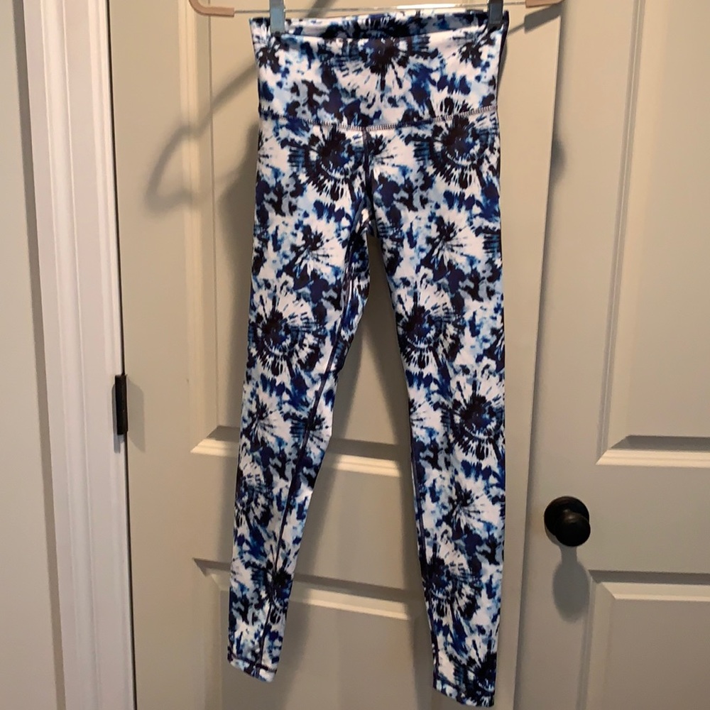 DYI signature tight size small